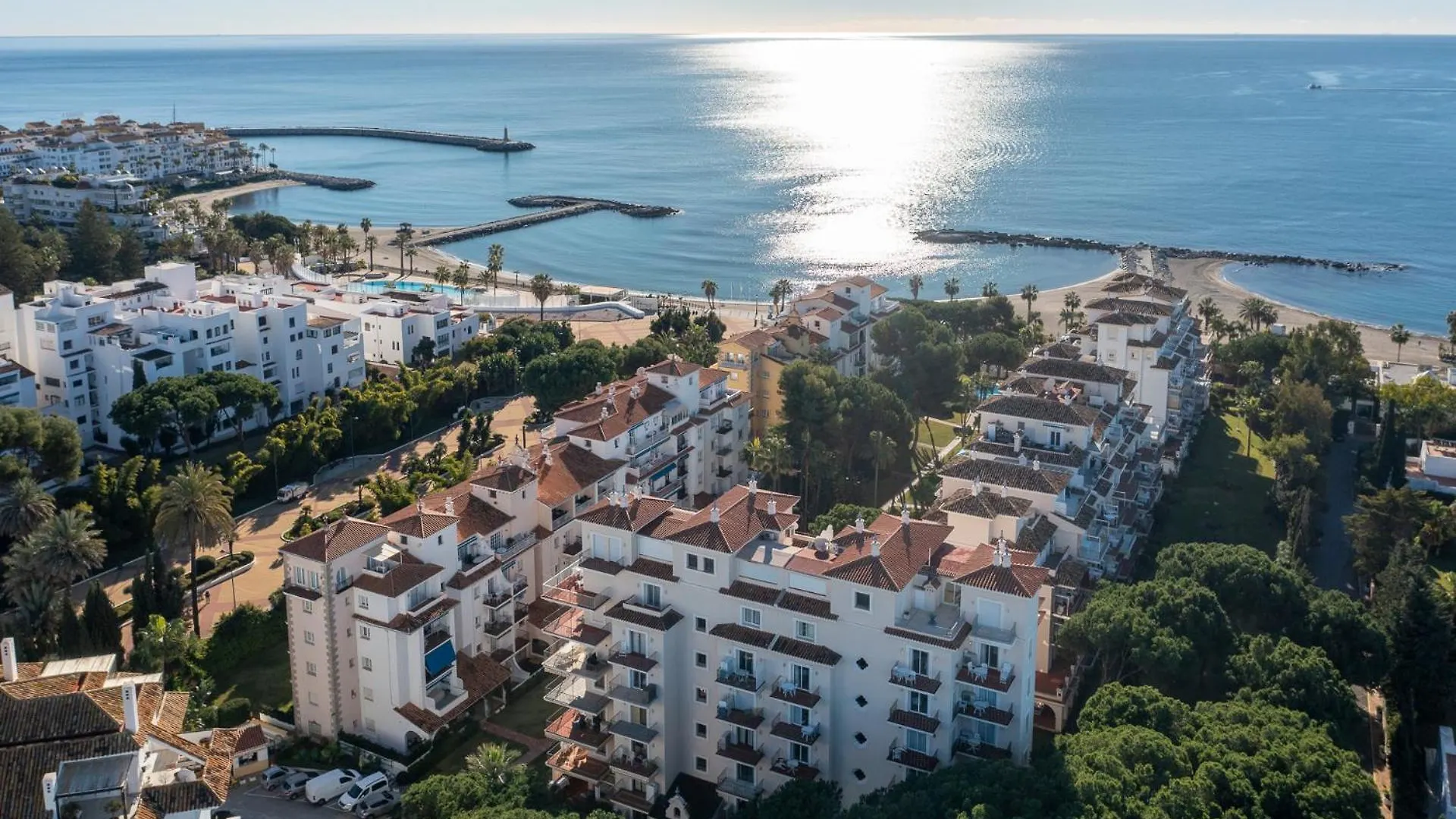 1 Bedroom Apartment In Andalucia Del Mar - Puerto Banus Marbella Spanyolország