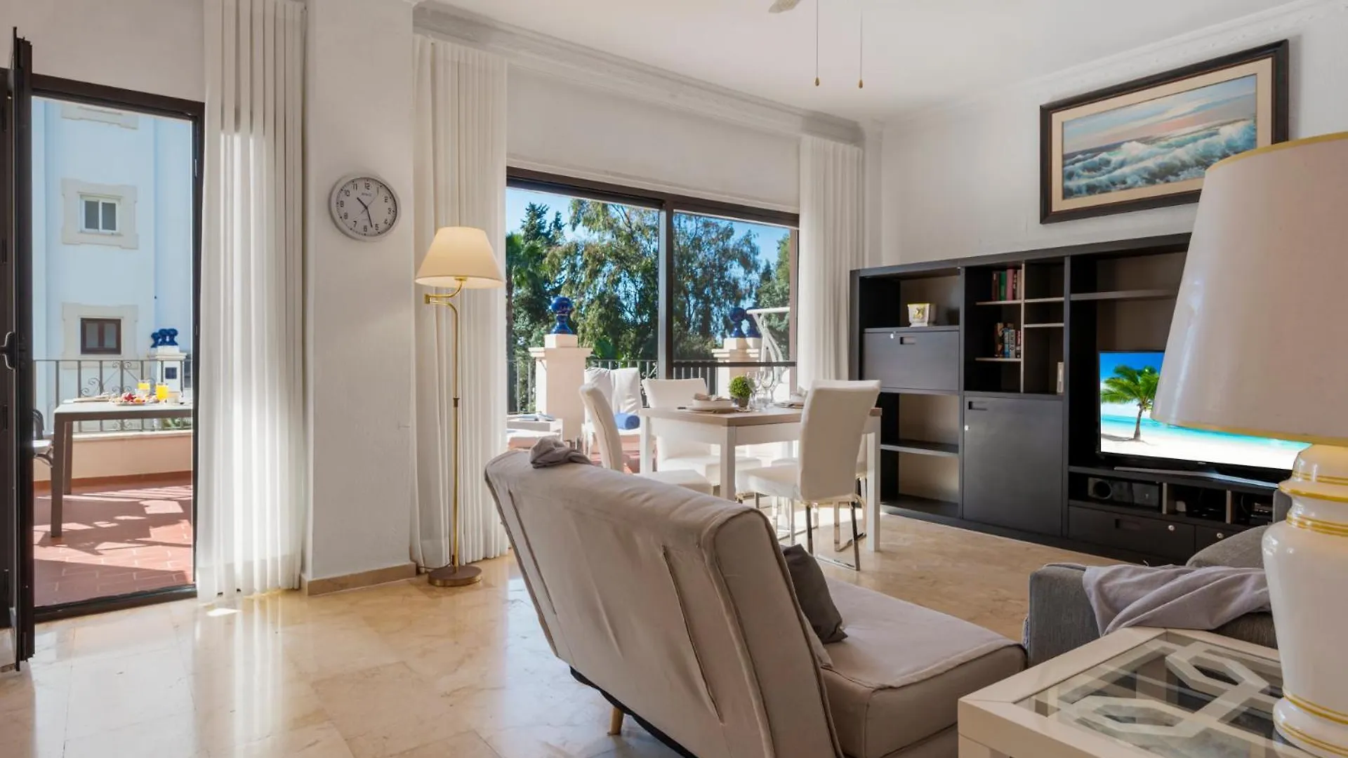 1 Bedroom Apartment In Andalucia Del Mar - Puerto Banus Marbella Španělsko